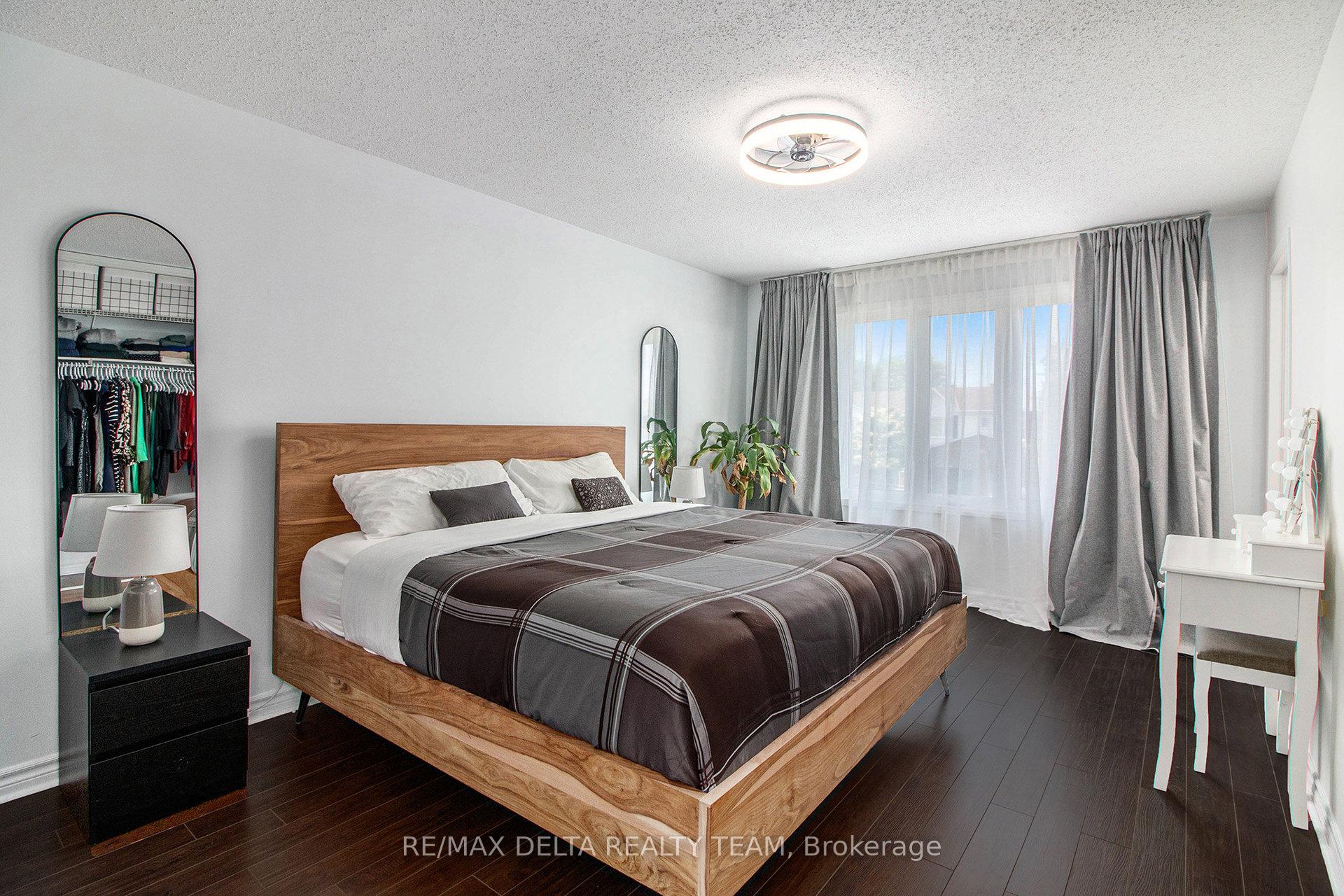 Photo 6 of 1833 Hialeah Drive, Ottawa, Fallingbrook/Gardenway South — HOMEH