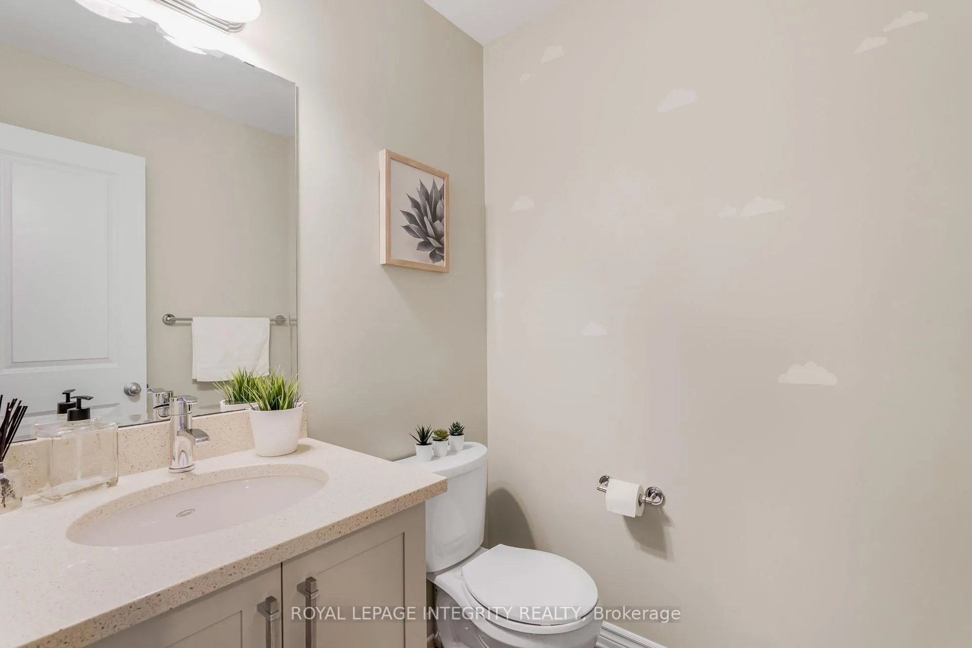 Photo 18 of 125 Chaperal Private, Ottawa, Avalon West — HOMEH
