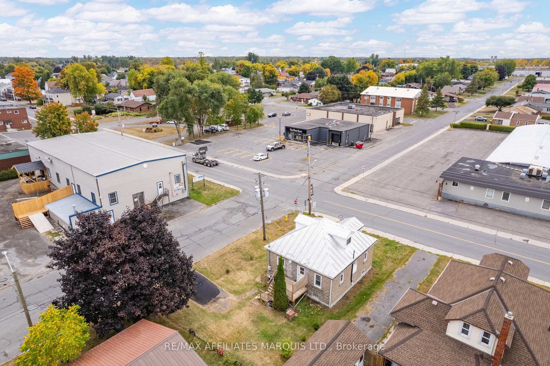 Photo 31 of 133 Main Street, North Glengarry, Alexandria — HOMEH