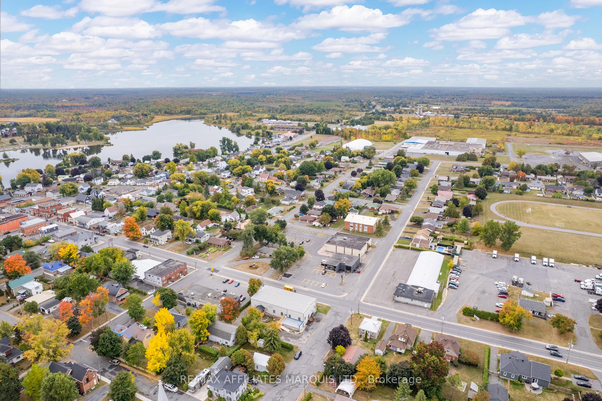 Photo 33 of 133 Main Street, North Glengarry, Alexandria — HOMEH