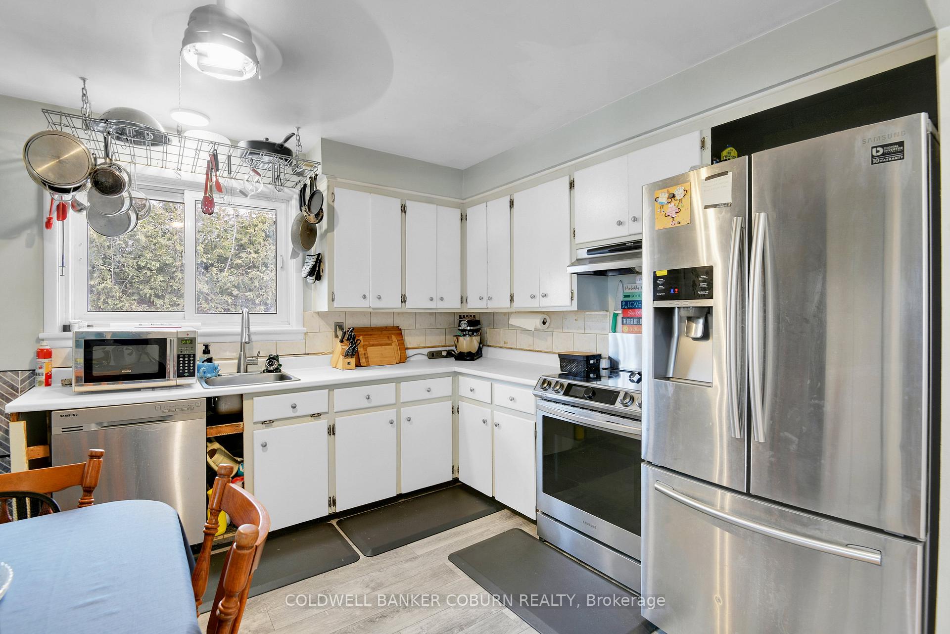 Photo 9 of 414 - 416 Presland Road, Ottawa, Overbrook/Castle Heights — HOMEH