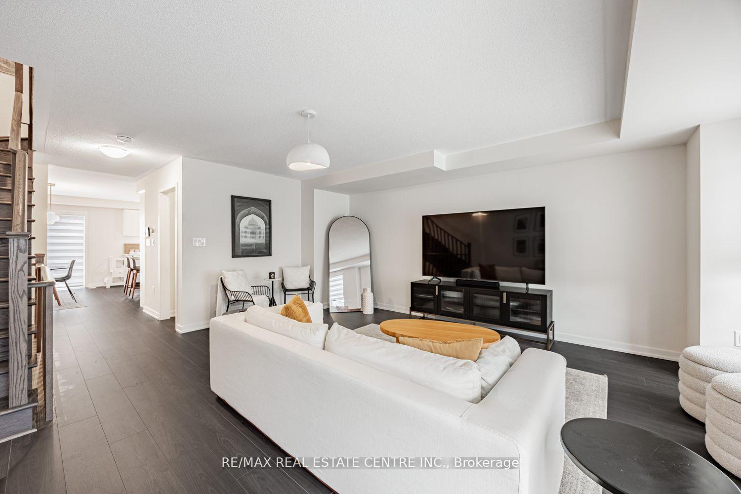Photo 18 of 1310 Bradenton Path, Oshawa, Eastdale — HOMEH