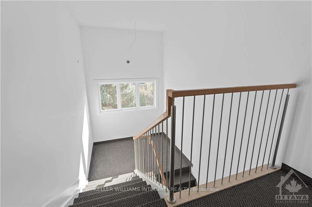 Photo 3 of Unit 4, 231 Columbus Avenue, Ottawa, Overbrook/Castle Heights — HOMEH