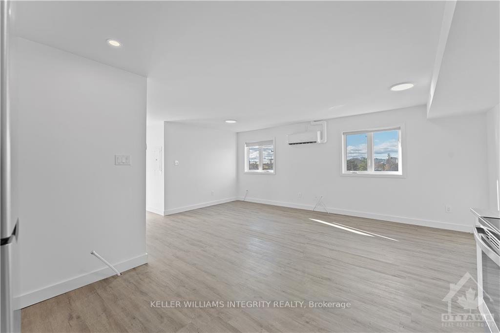 Photo 7 of Unit 4, 231 Columbus Avenue, Ottawa, Overbrook/Castle Heights — HOMEH