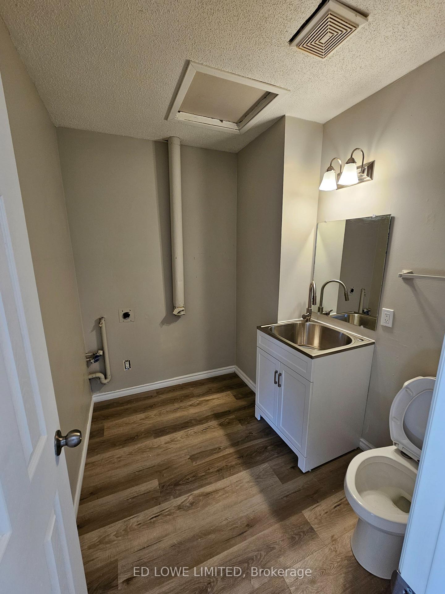 Photo 6 of Unit 6, 206 Barrie Road, Orillia — HOMEH