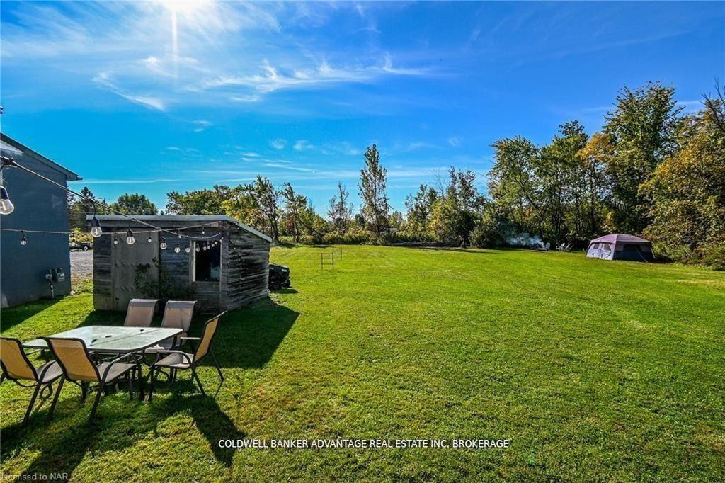 Photo 19 of 802 Highway 20, Pelham, Fenwick — HOMEH