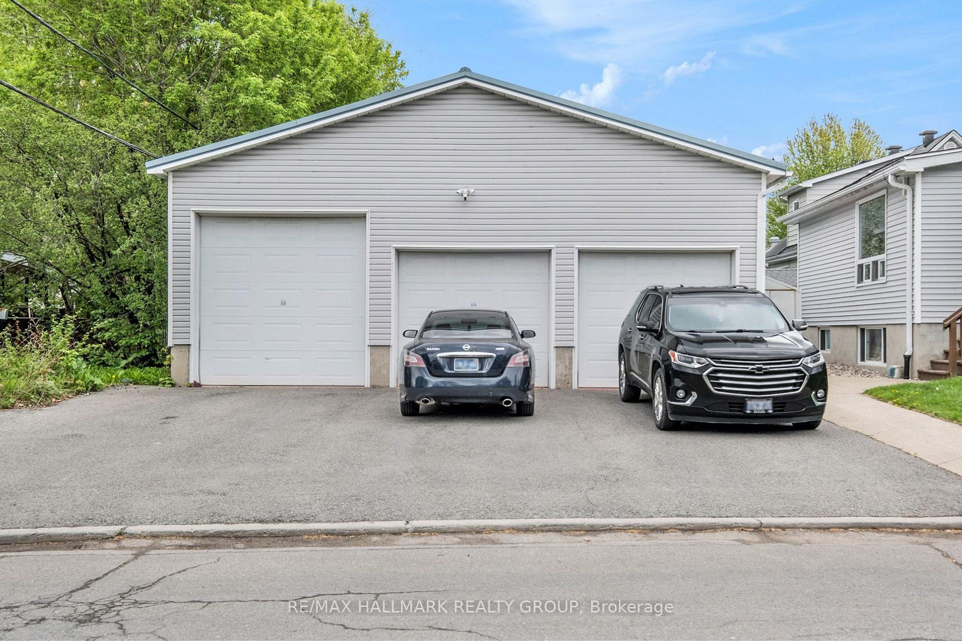 Photo 20 of 515 Guy Street, Ottawa, Overbrook/Castle Heights — HOMEH