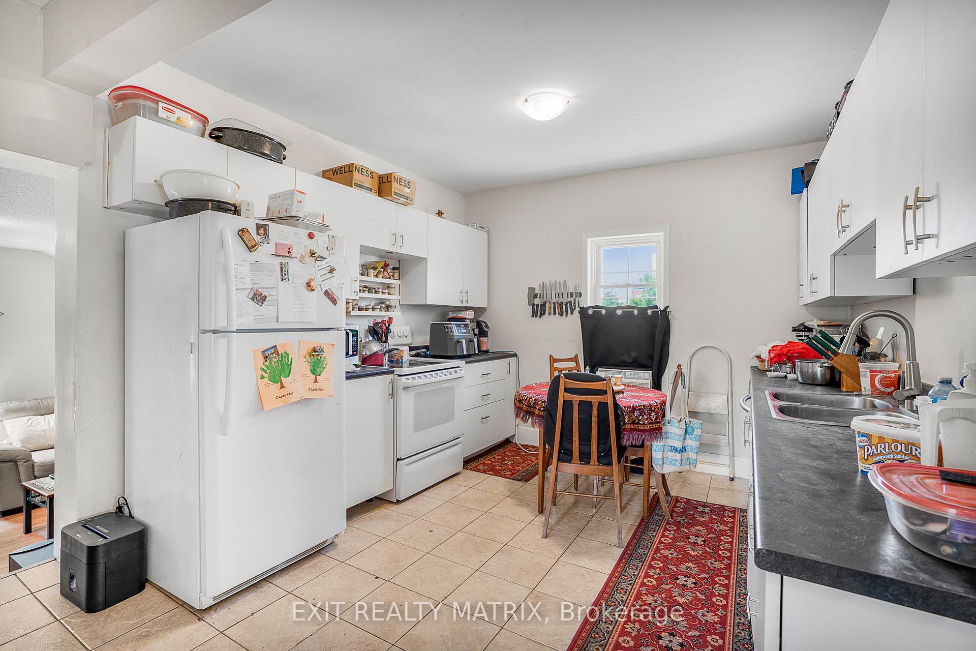 Photo 5 of 98 Albert Street, North Dundas, Chesterville — HOMEH