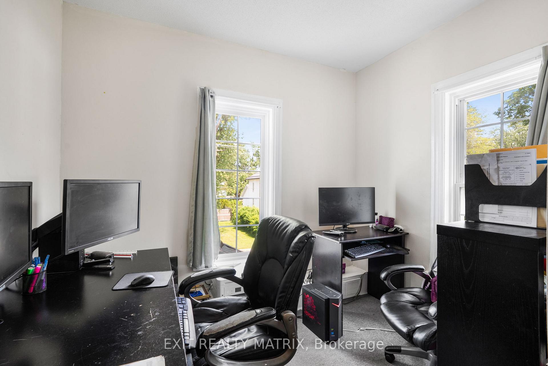 Photo 10 of 98 Albert Street, North Dundas, Chesterville — HOMEH