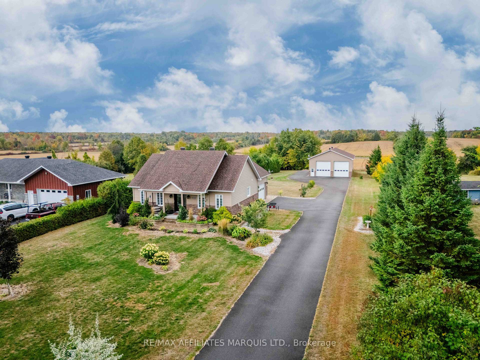Photo 7 of 100 Front Street E, North Glengarry, Alexandria — HOMEH
