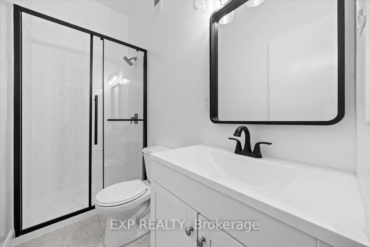 Photo 14 of Unit B, 486 Gilmour Street, Ottawa, Ottawa Centre — HOMEH