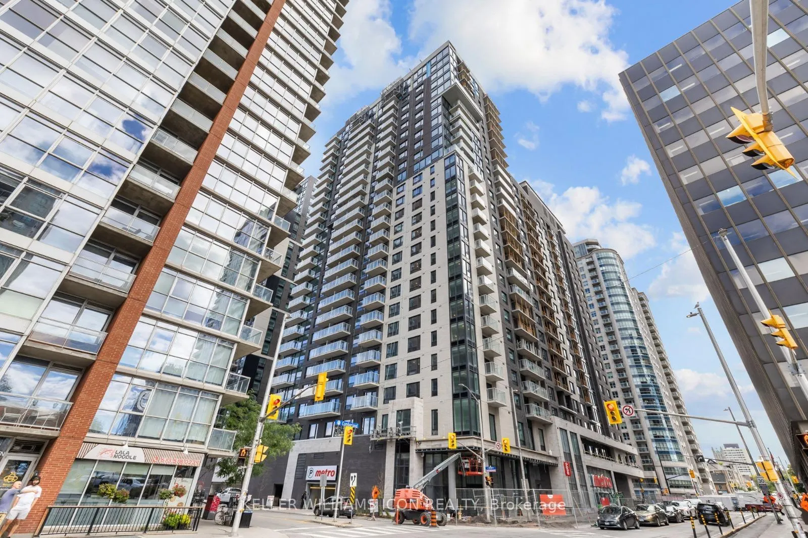 Photo 1 of Unit 1405, 180 George Street, Ottawa, Lower Town/Byward Market — HOMEH