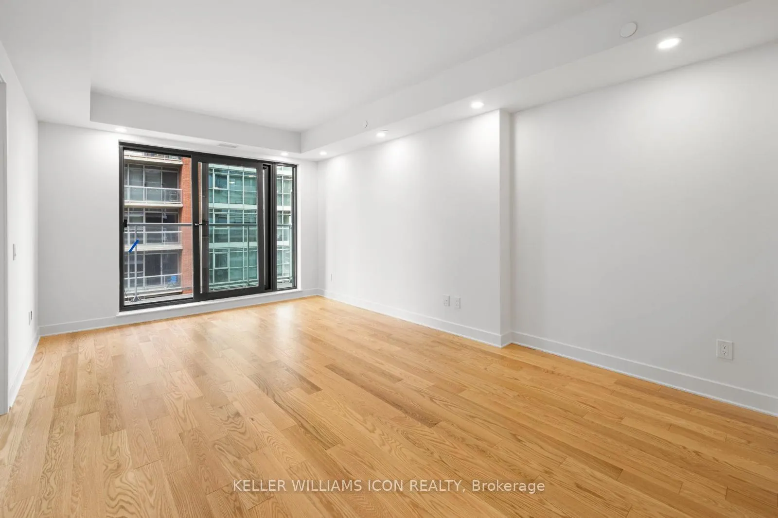 Photo 5 of Unit 1405, 180 George Street, Ottawa, Lower Town/Byward Market — HOMEH