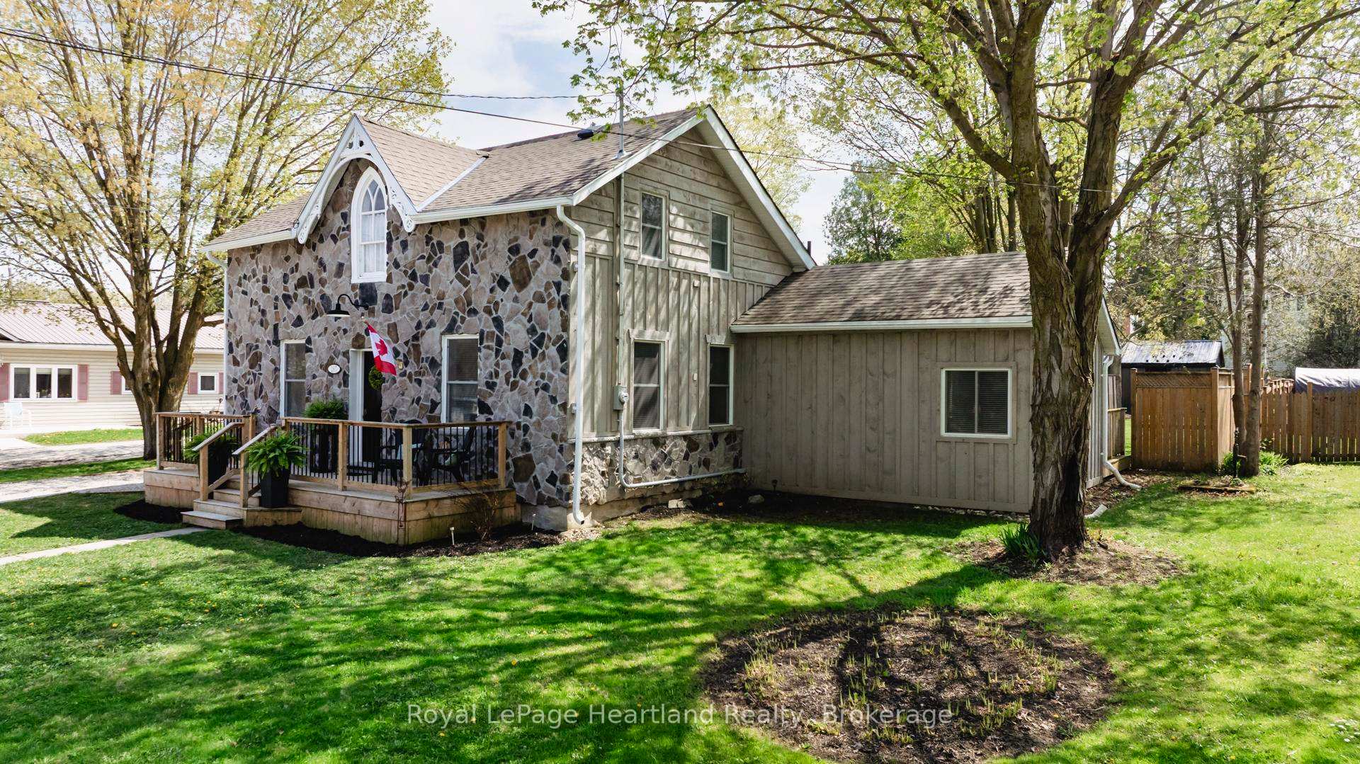 Photo 3 of 187 Westmoreland Street, North Huron, Blyth — HOMEH