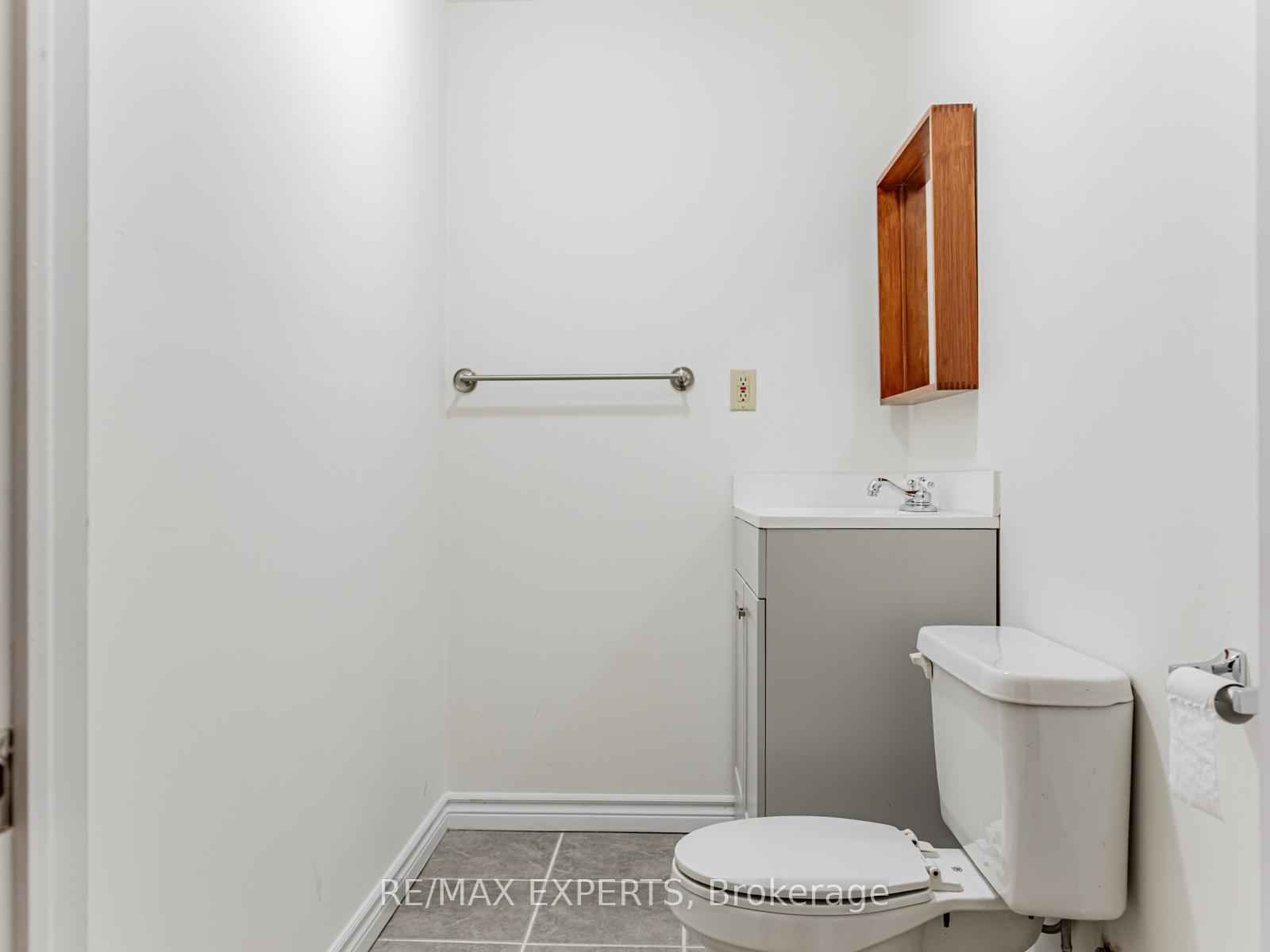 Photo 21 of 64 Shephard Avenue, New Tecumseth, Alliston — HOMEH