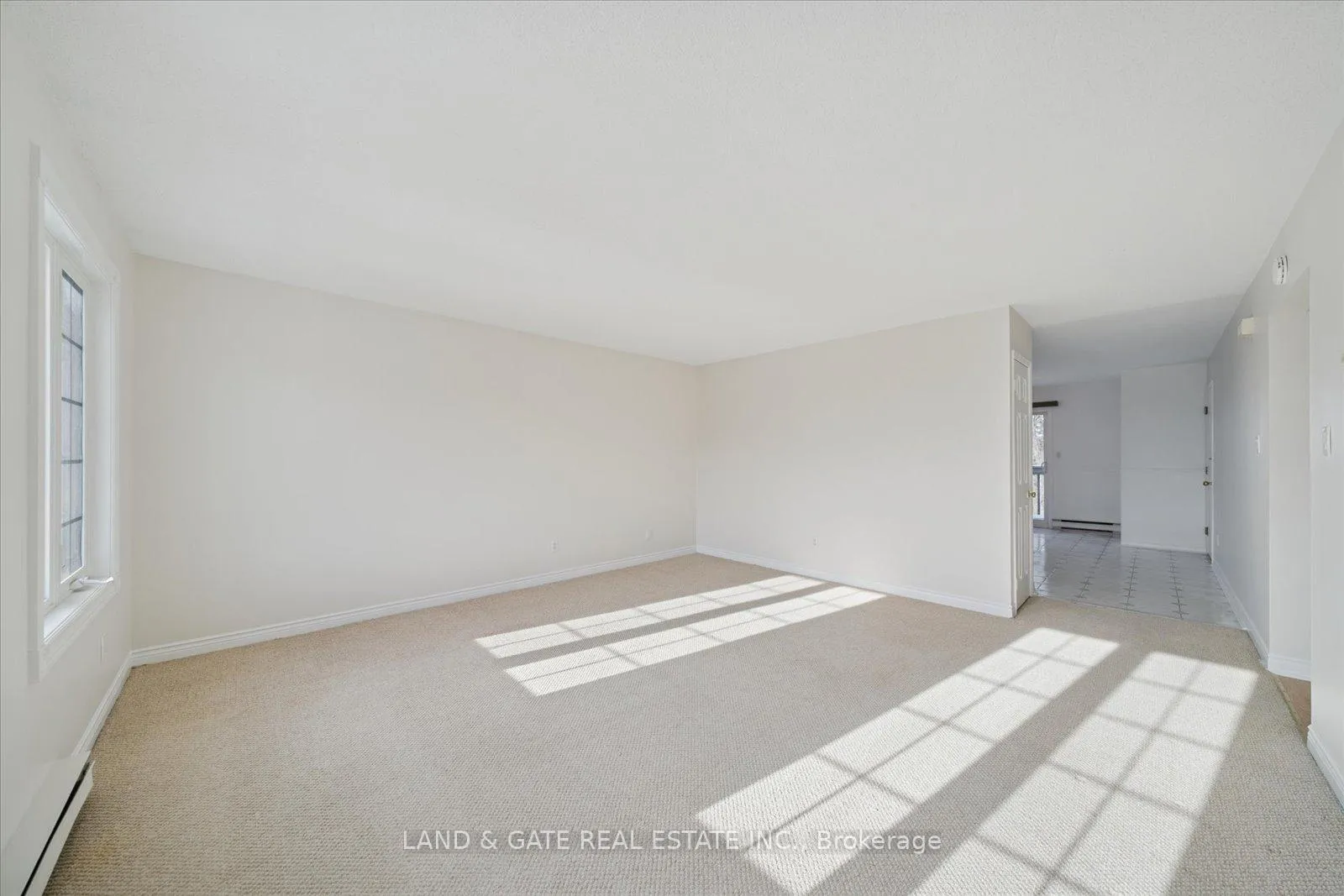 Photo 7 of Unit #3, 314 Hillside Avenue, Oshawa, Vanier — HOMEH
