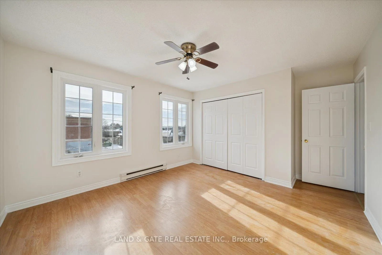 Photo 18 of Unit #3, 314 Hillside Avenue, Oshawa, Vanier — HOMEH