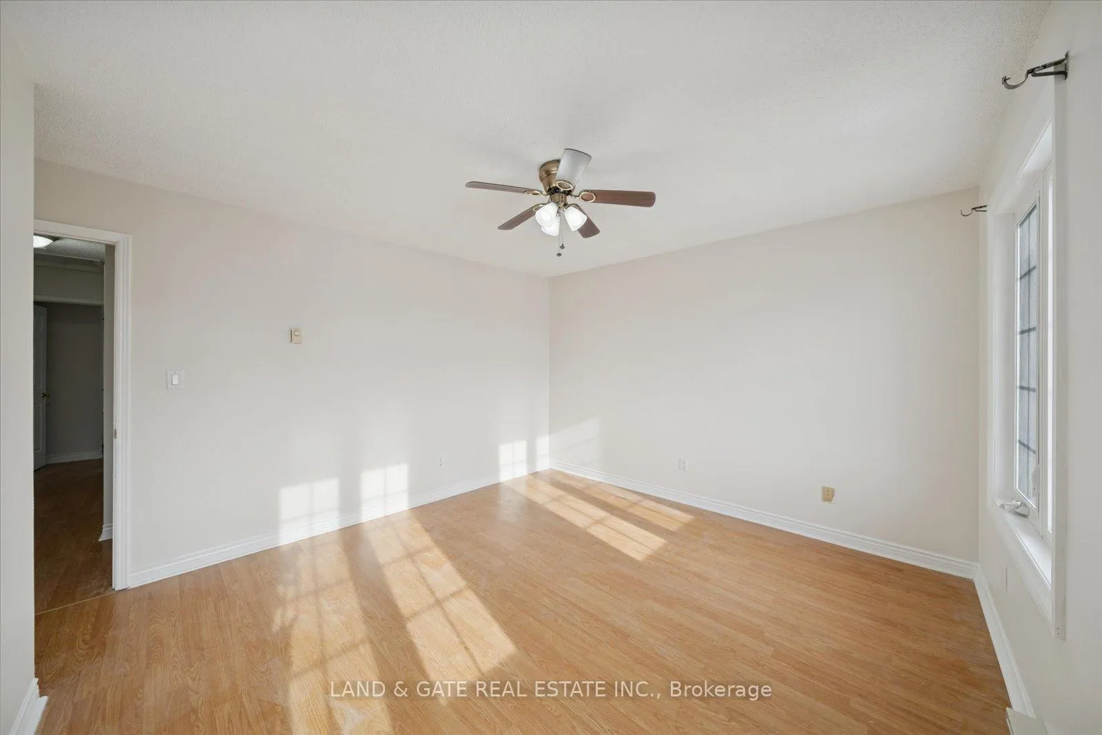 Photo 20 of Unit #3, 314 Hillside Avenue, Oshawa, Vanier — HOMEH
