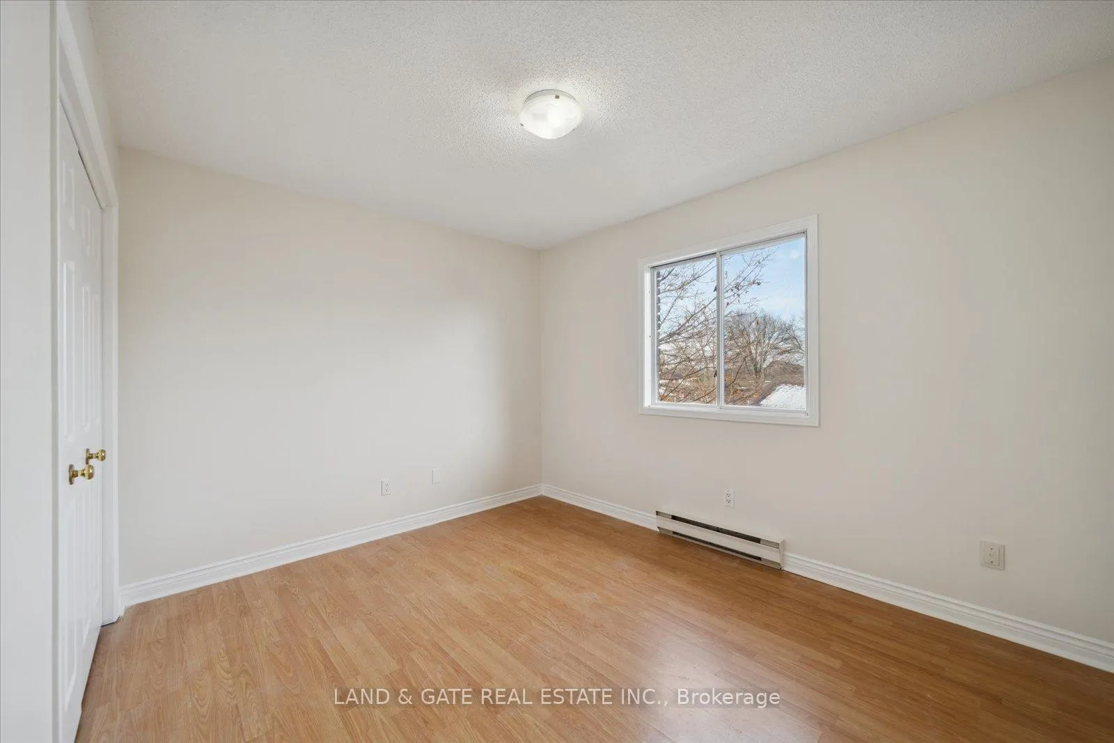 Photo 21 of Unit #3, 314 Hillside Avenue, Oshawa, Vanier — HOMEH
