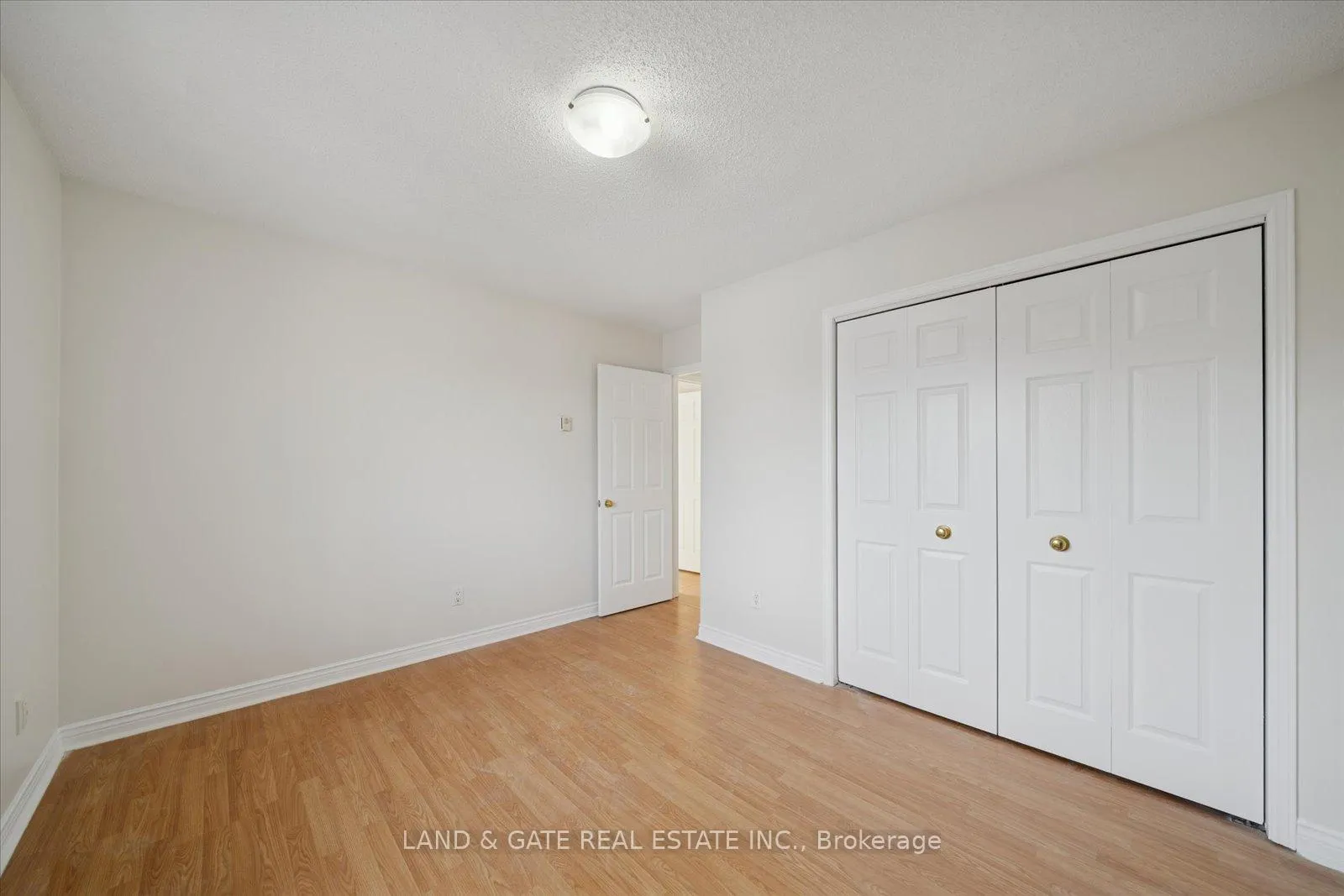 Photo 23 of Unit #3, 314 Hillside Avenue, Oshawa, Vanier — HOMEH