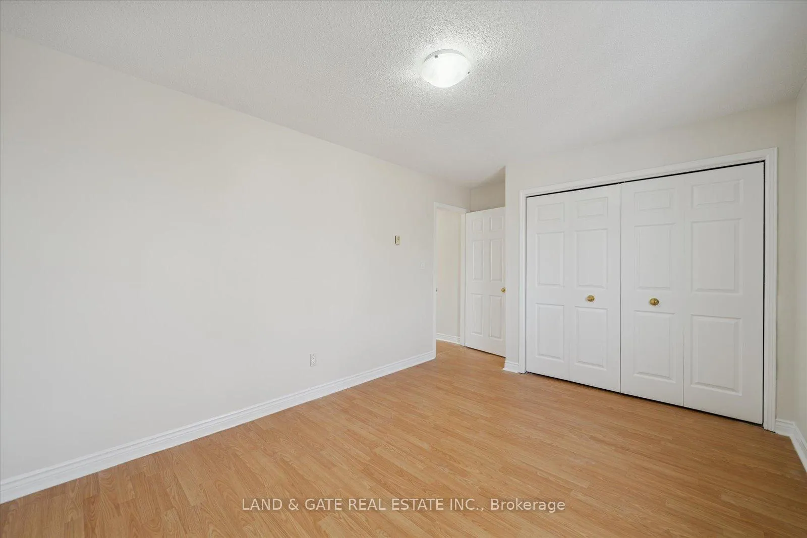 Photo 27 of Unit #3, 314 Hillside Avenue, Oshawa, Vanier — HOMEH