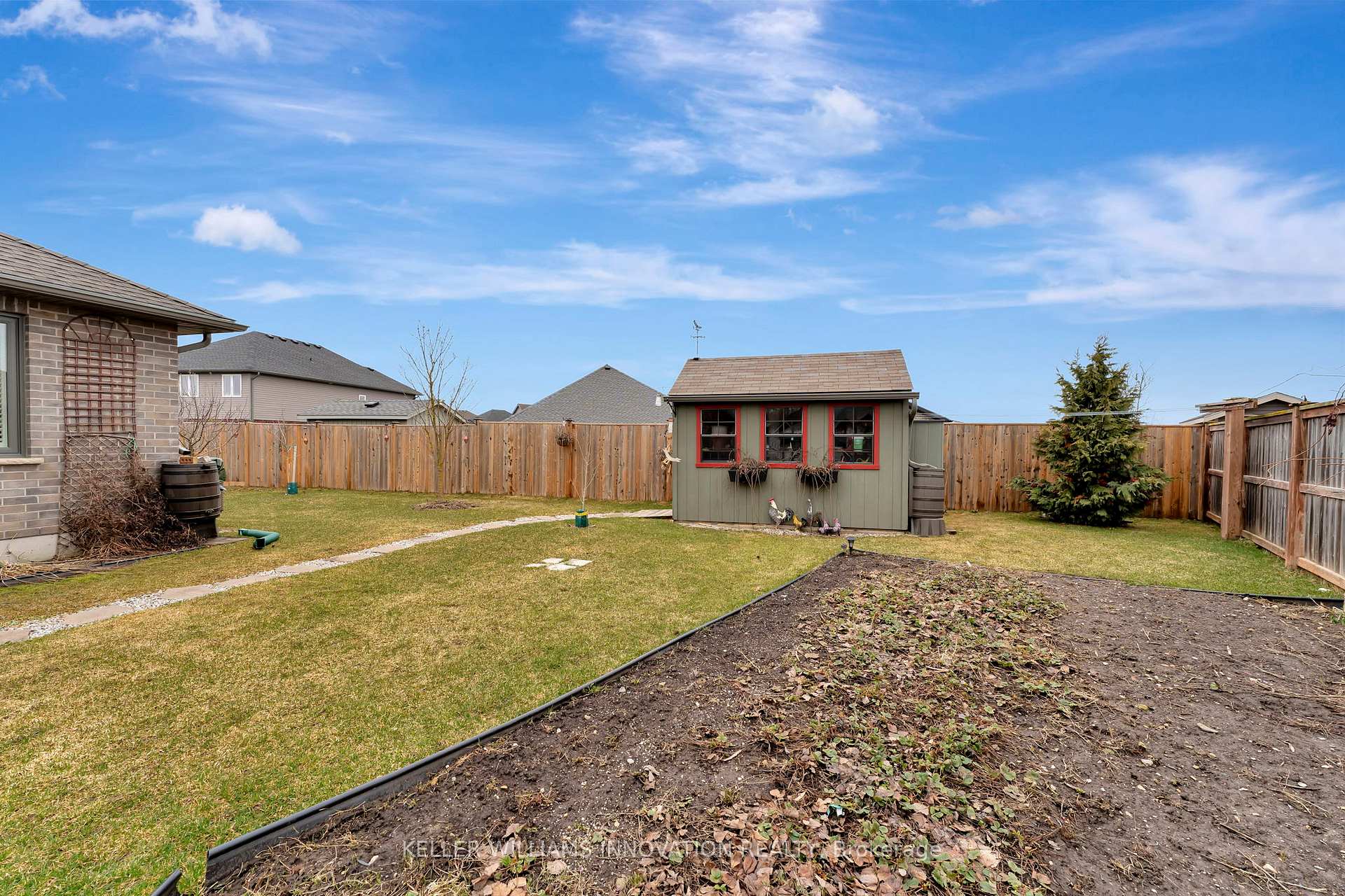 Photo 33 of 825 Reserve Avenue S, North Perth, Listowel — HOMEH