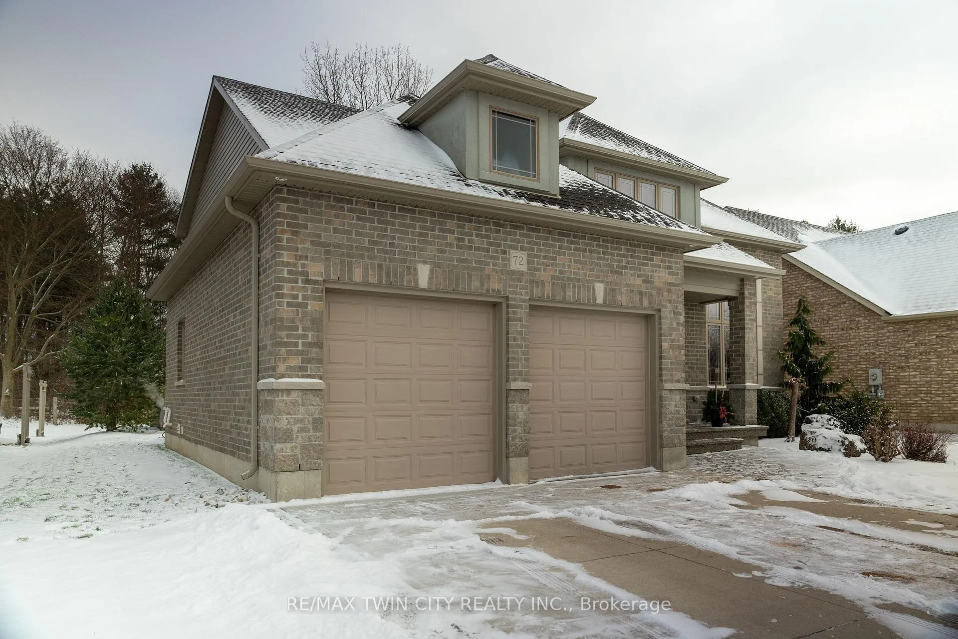 Photo 4 of 72 Newport Lane, Norfolk, Port Dover — HOMEH