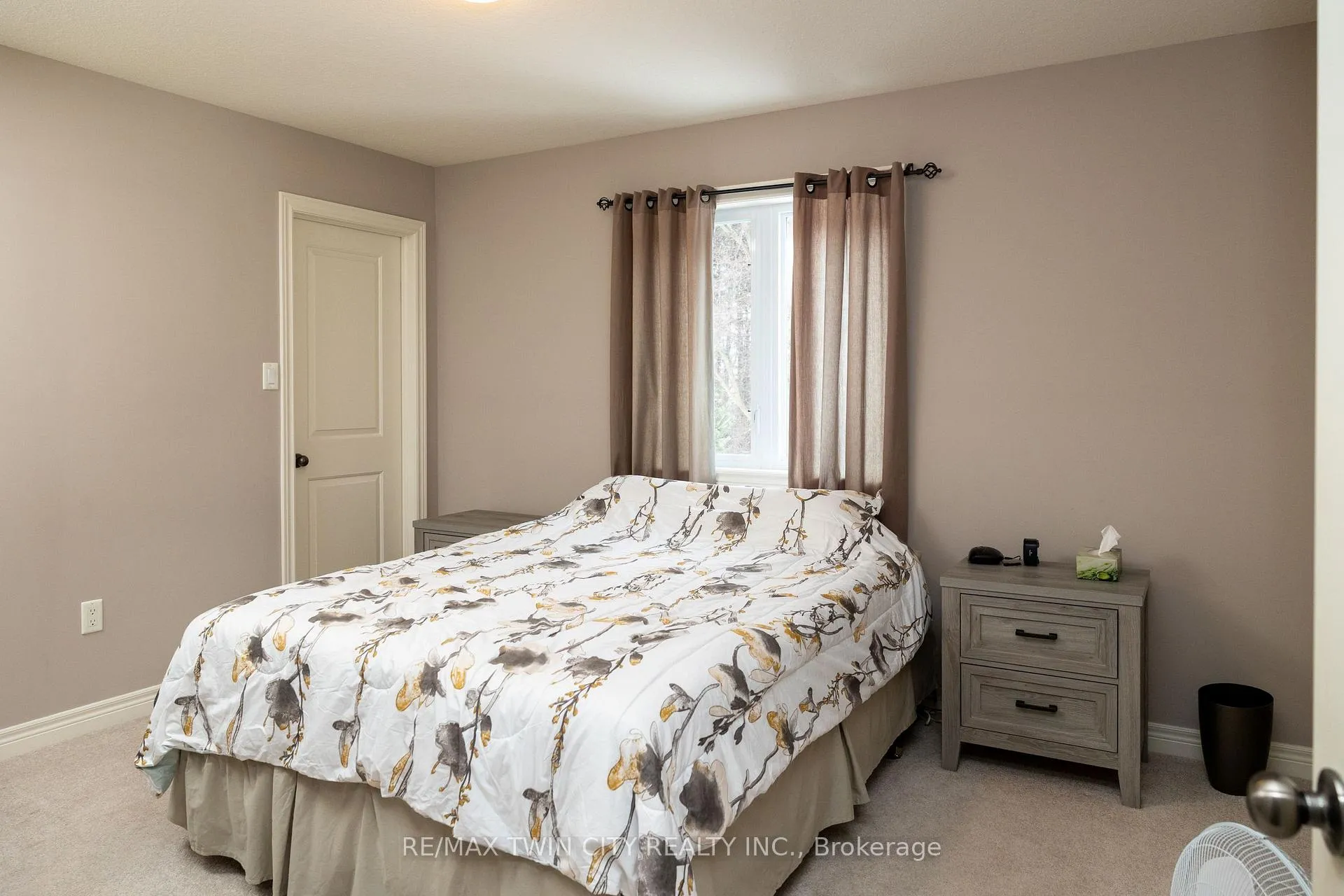 Photo 21 of 72 Newport Lane, Norfolk, Port Dover — HOMEH