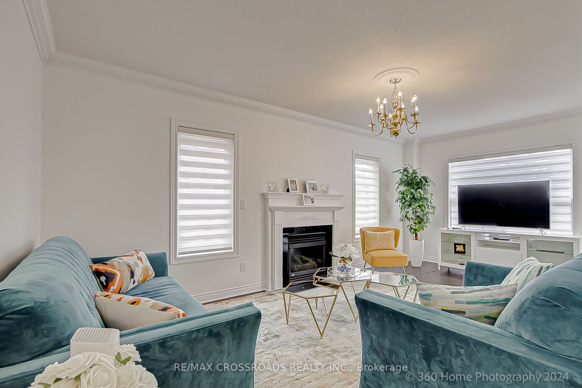 Photo 38 of 44 Mendocino Drive, Vaughan, Islington Woods — HOMEH