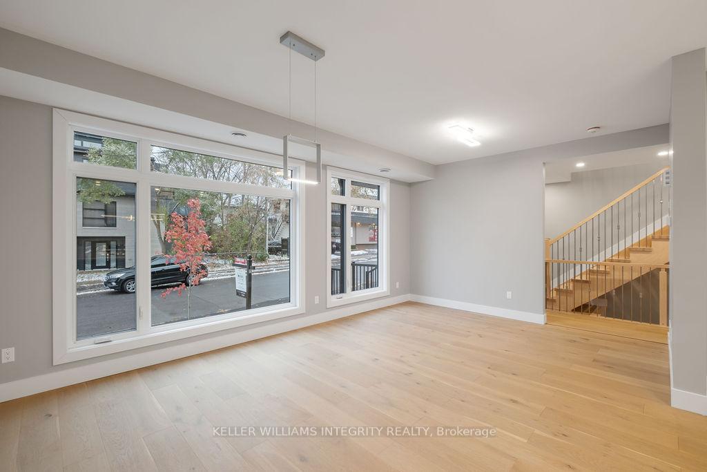 Photo 7 of Unit A, 11 Quill Street, Ottawa, Overbrook/Castle Heights — HOMEH