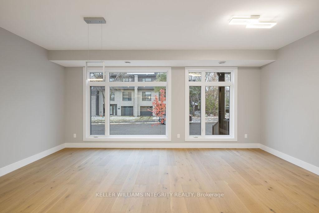 Photo 8 of Unit A, 11 Quill Street, Ottawa, Overbrook/Castle Heights — HOMEH
