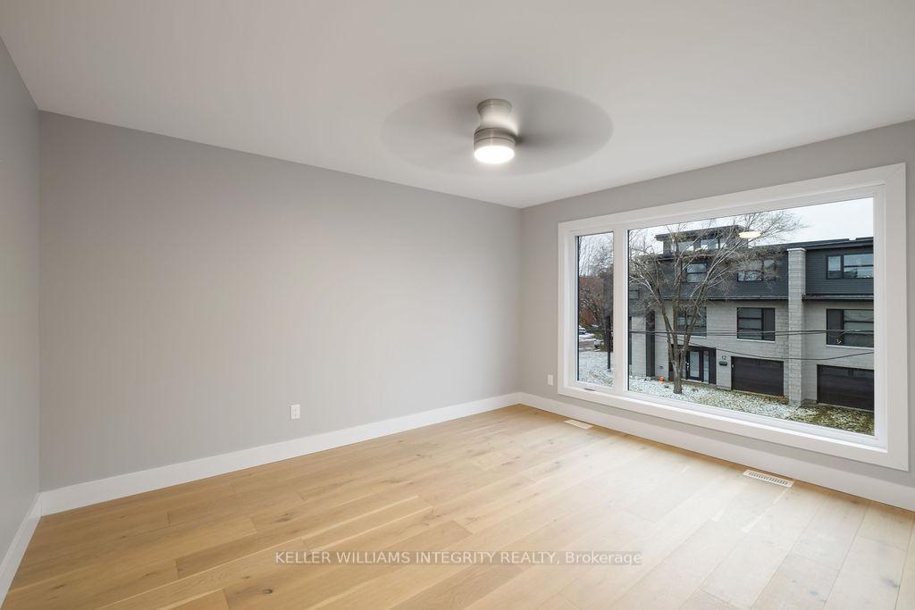 Photo 16 of Unit A, 11 Quill Street, Ottawa, Overbrook/Castle Heights — HOMEH
