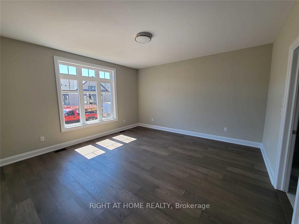Photo 10 of 5 Karner Blue Lane, Norfolk, Simcoe — HOMEH