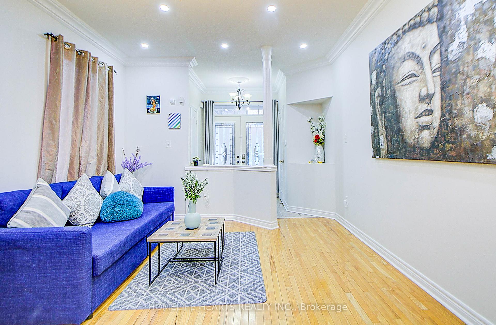 Photo 5 of 38 Saffron Street E, Markham, Greensborough — HOMEH