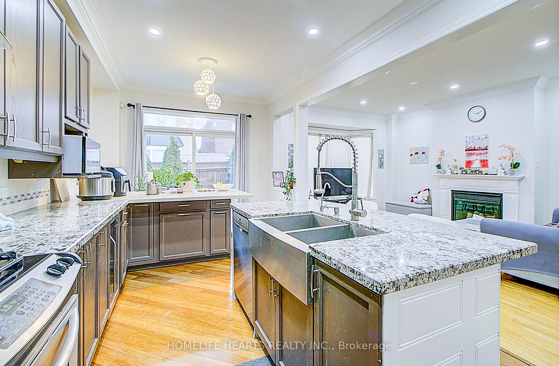 Photo 15 of 38 Saffron Street E, Markham, Greensborough — HOMEH