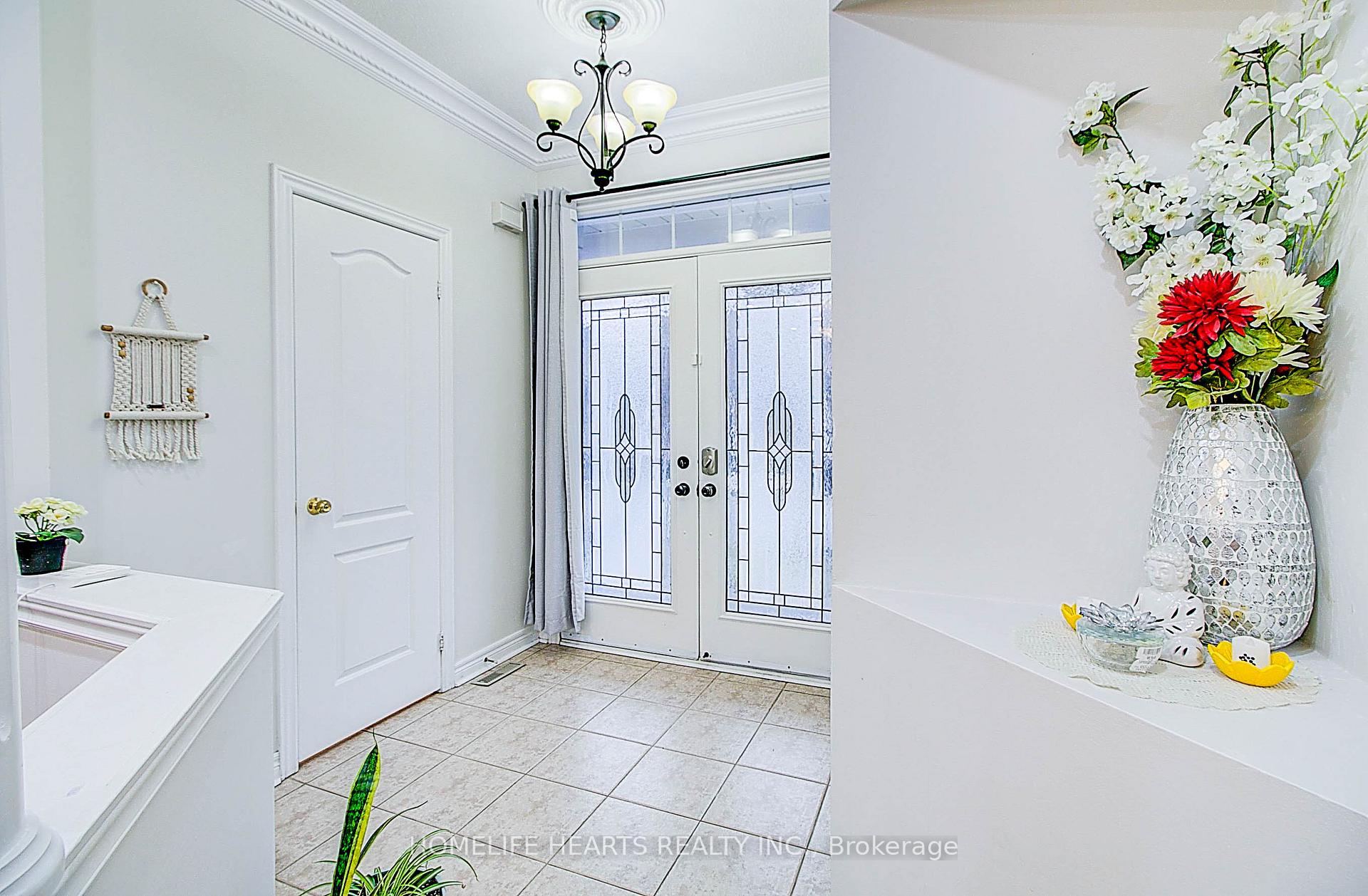 Photo 17 of 38 Saffron Street E, Markham, Greensborough — HOMEH