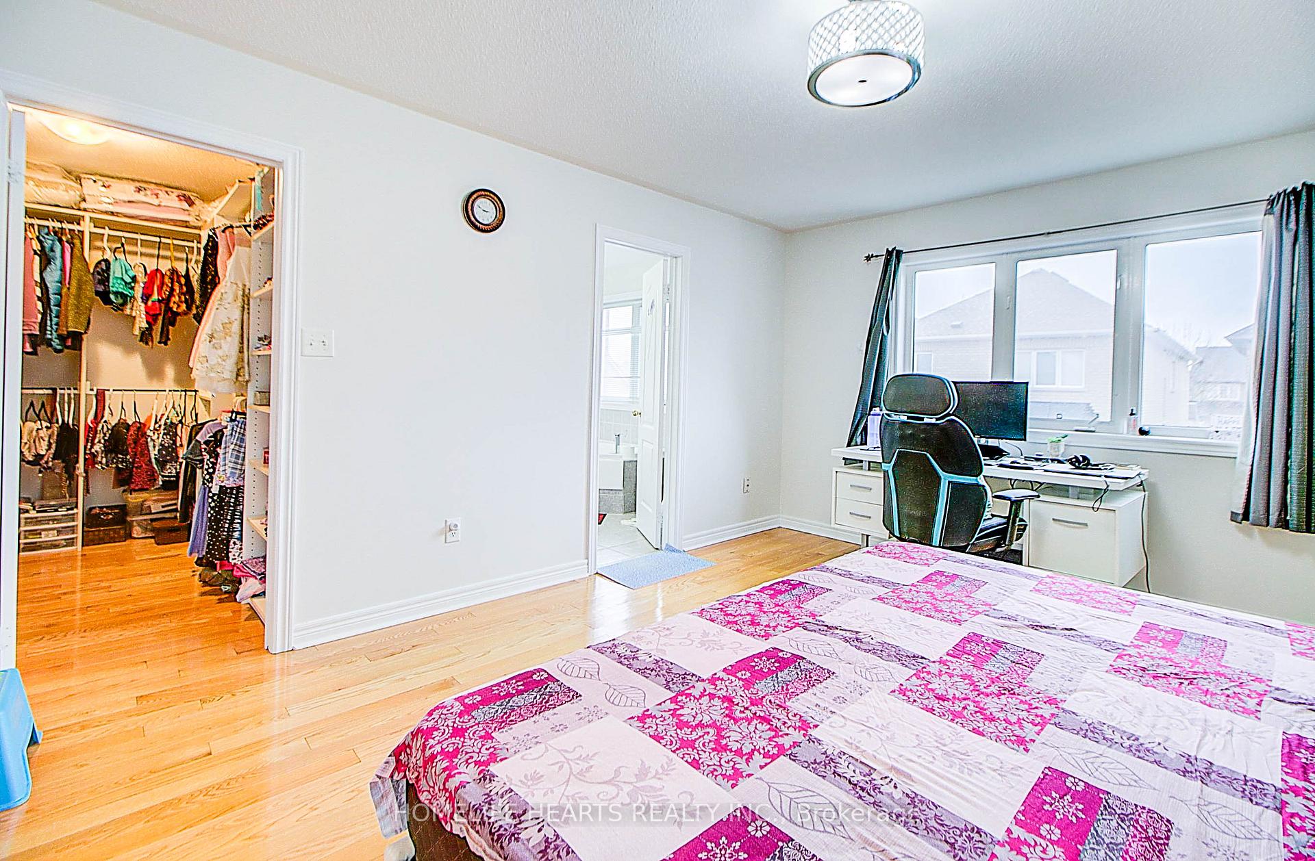 Photo 19 of 38 Saffron Street E, Markham, Greensborough — HOMEH