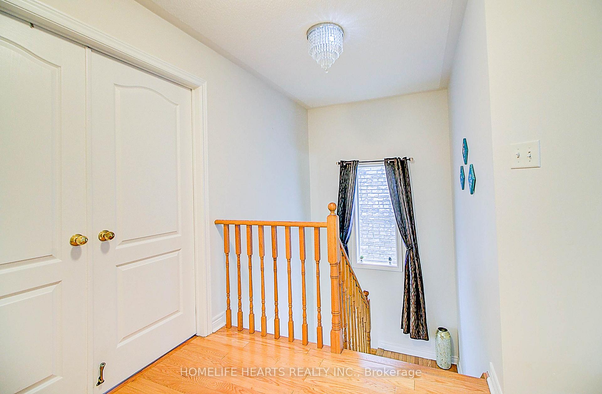 Photo 29 of 38 Saffron Street E, Markham, Greensborough — HOMEH