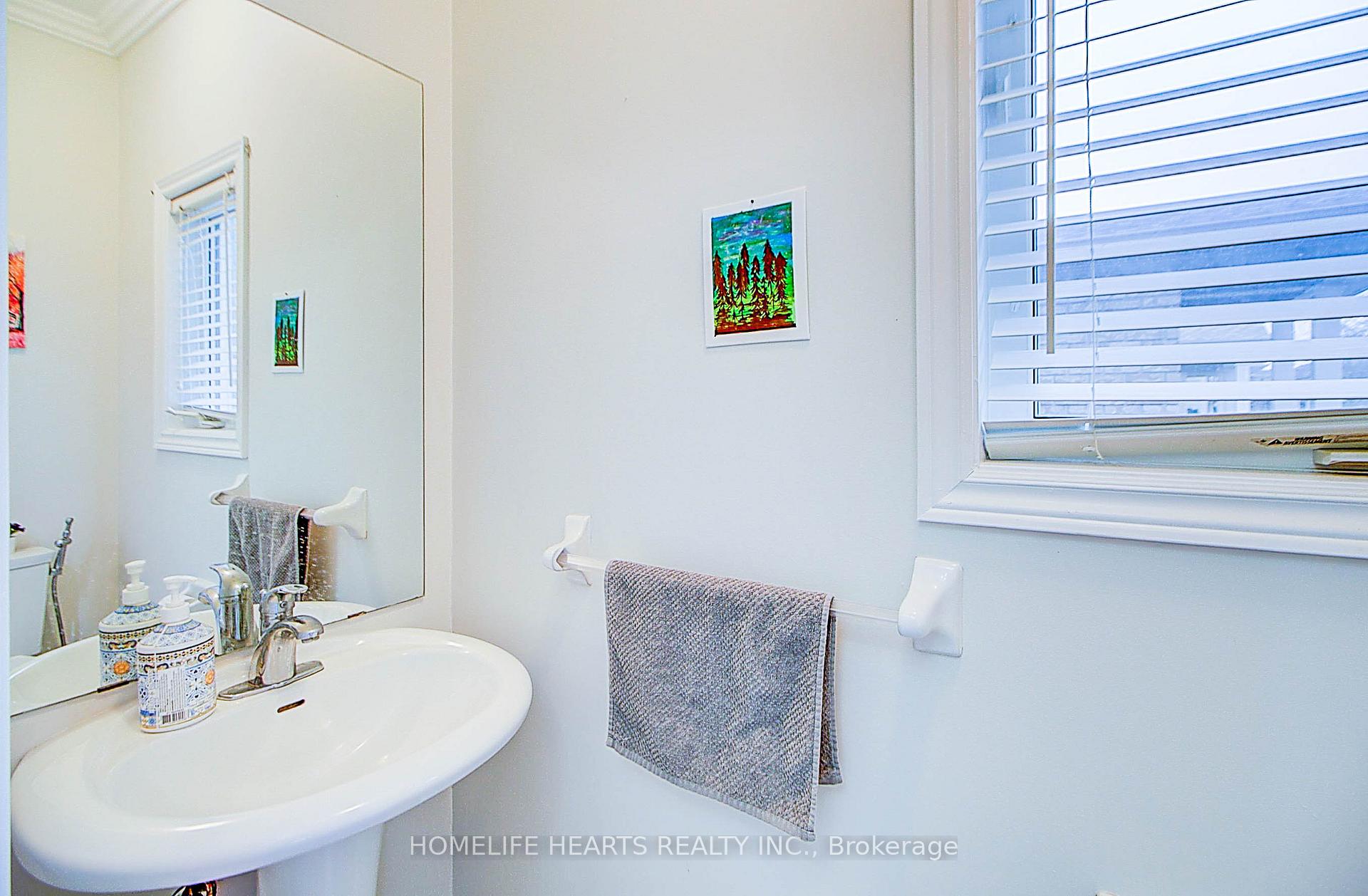 Photo 31 of 38 Saffron Street E, Markham, Greensborough — HOMEH
