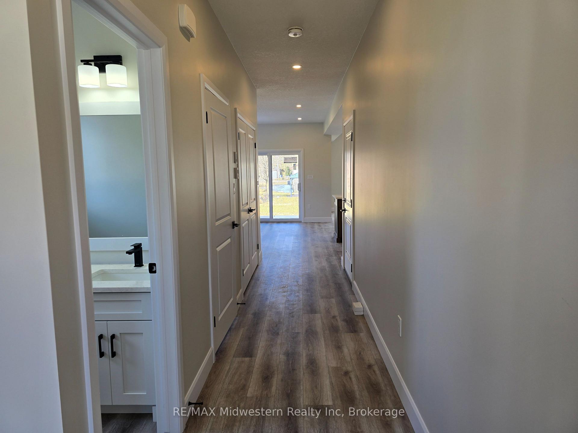 Photo 5 of 191 Queen Street, North Perth, Elma — HOMEH