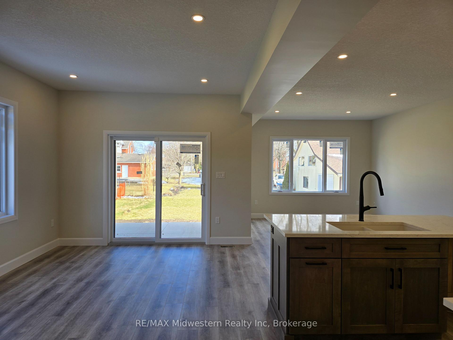 Photo 7 of 191 Queen Street, North Perth, Elma — HOMEH