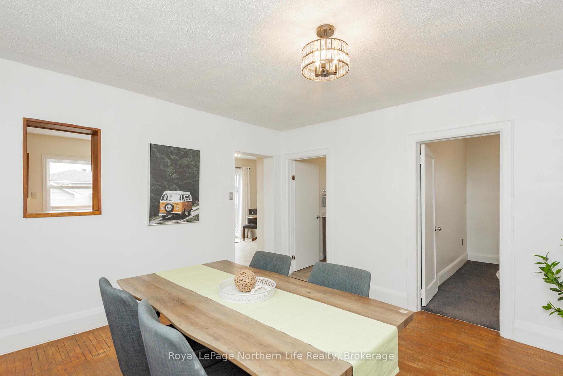 Photo 14 of 80 Lee Avenue, North Bay, Ferris — HOMEH