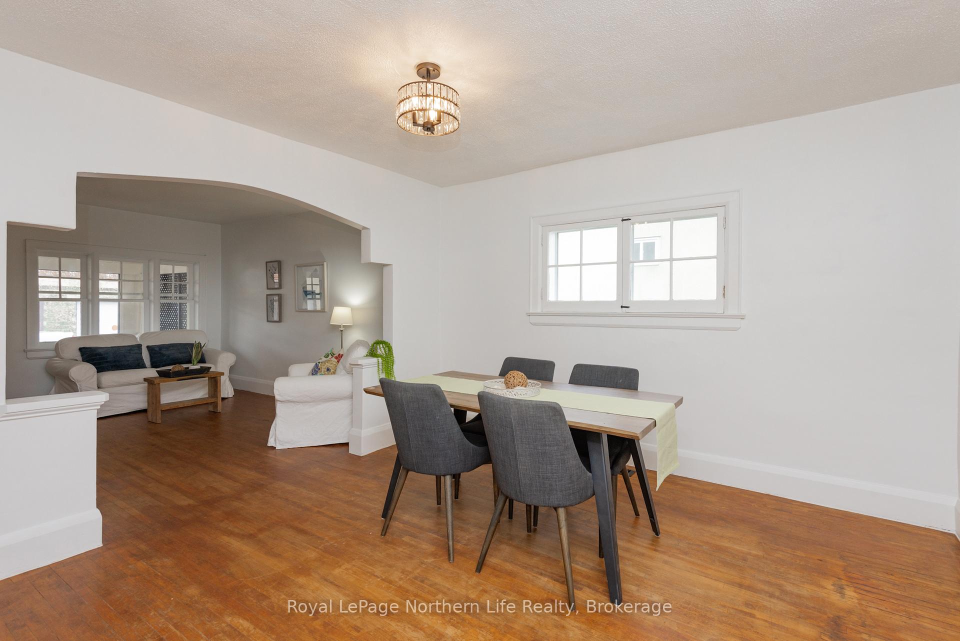 Photo 16 of 80 Lee Avenue, North Bay, Ferris — HOMEH
