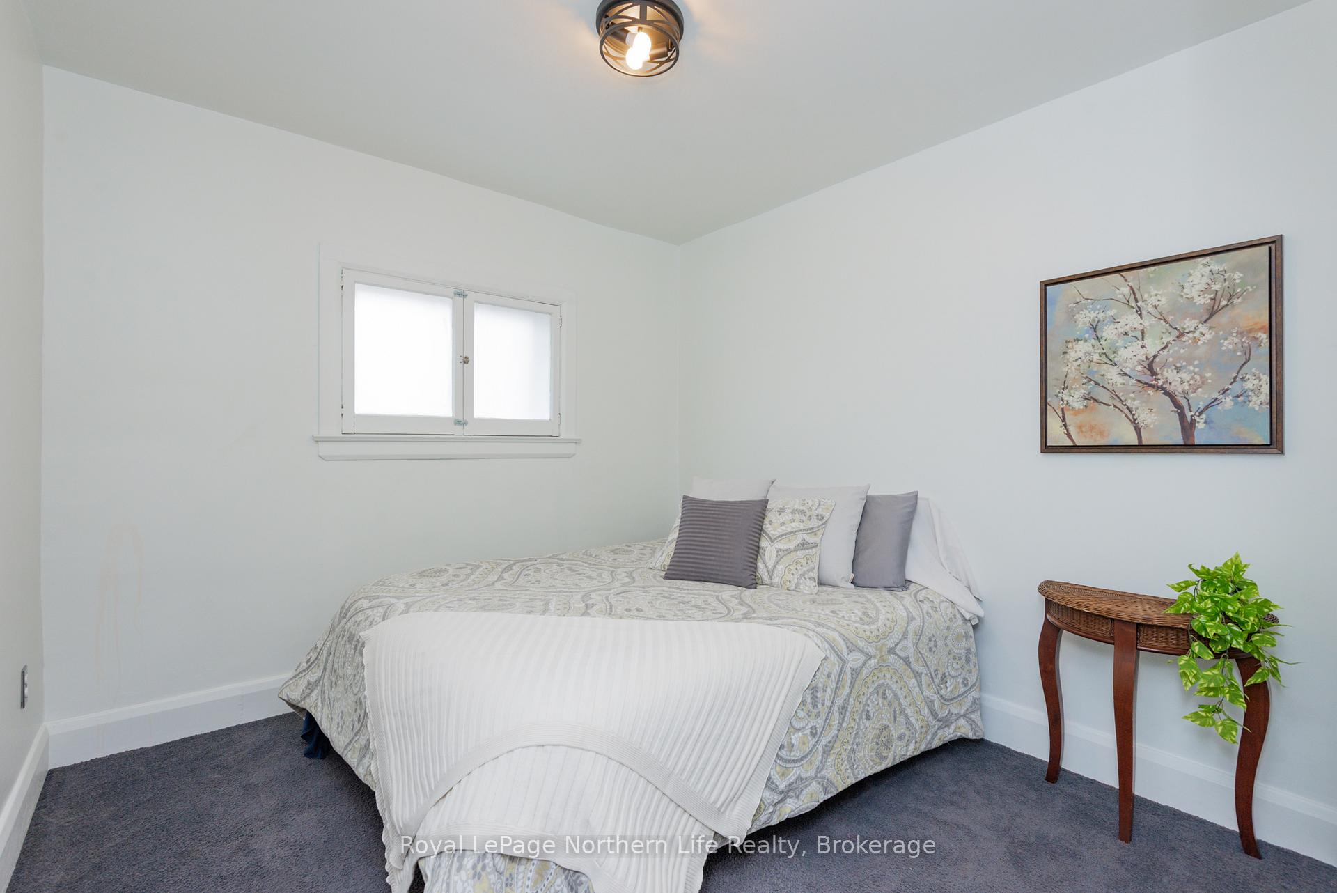 Photo 25 of 80 Lee Avenue, North Bay, Ferris — HOMEH
