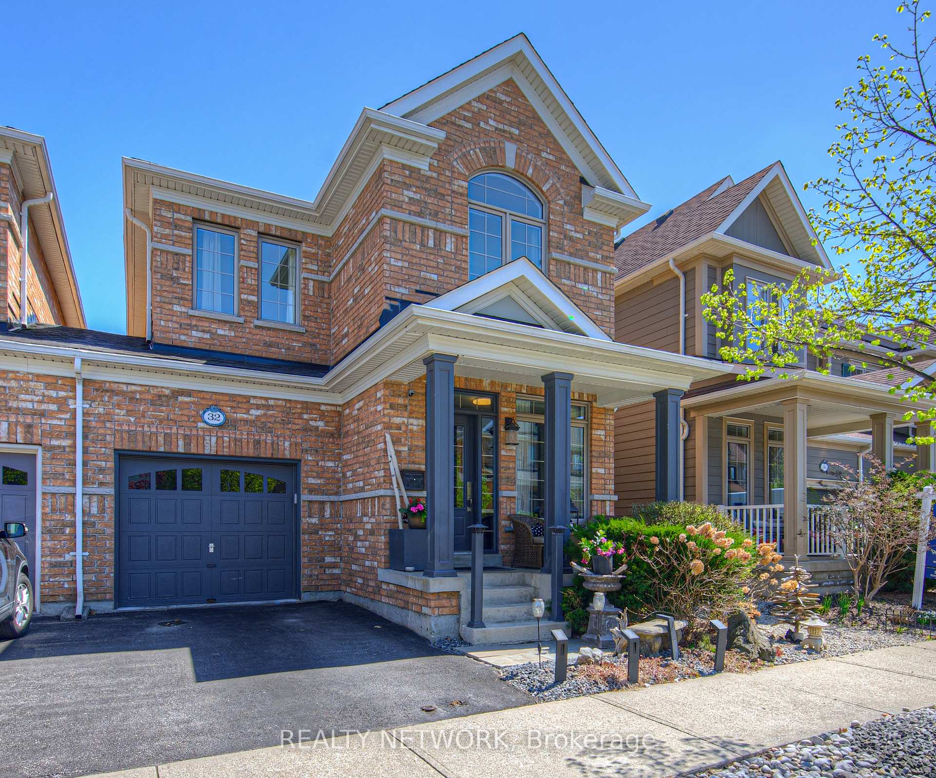 Front of 32 Forbes Terrace