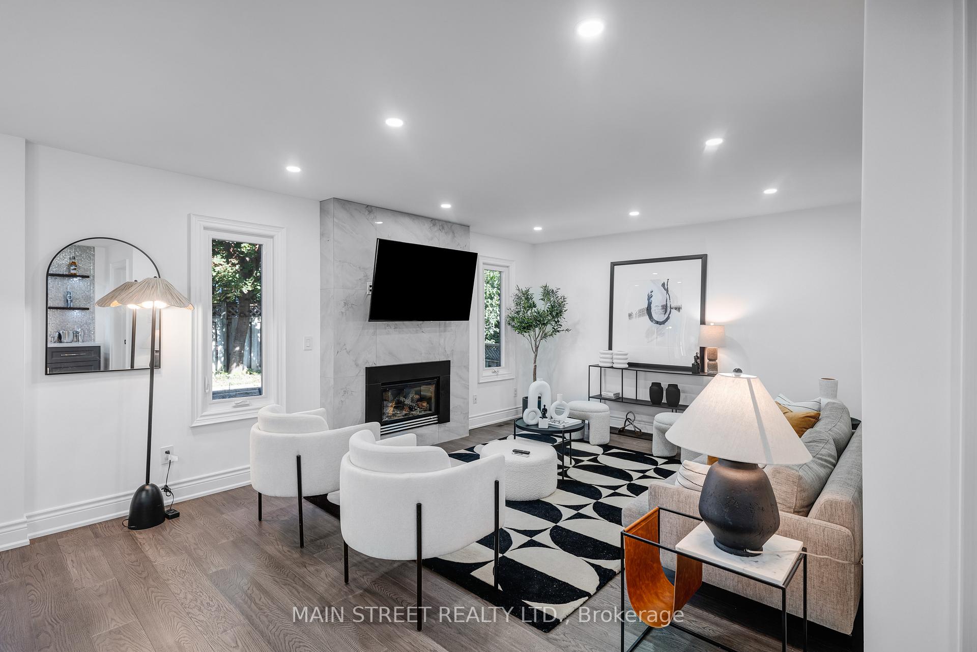 Photo 5 of 36 Nelson Circle, Newmarket, Armitage — HOMEH