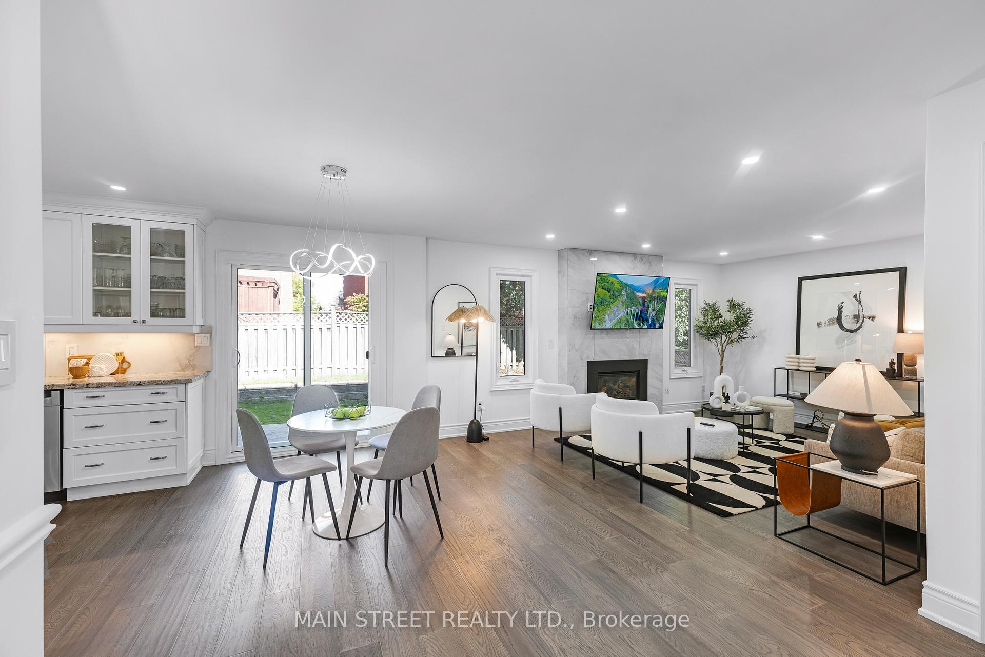 Photo 6 of 36 Nelson Circle, Newmarket, Armitage — HOMEH