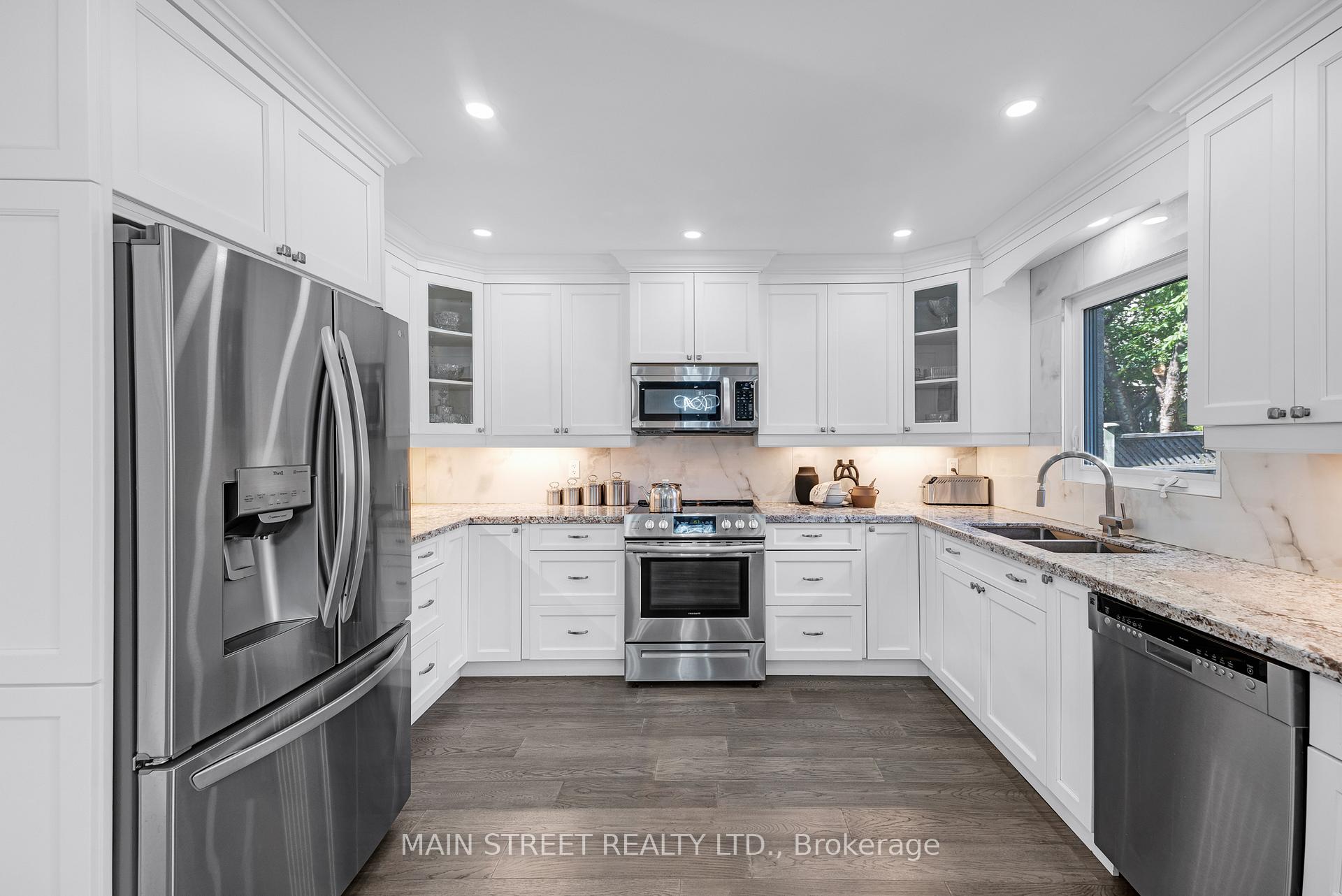 Photo 8 of 36 Nelson Circle, Newmarket, Armitage — HOMEH