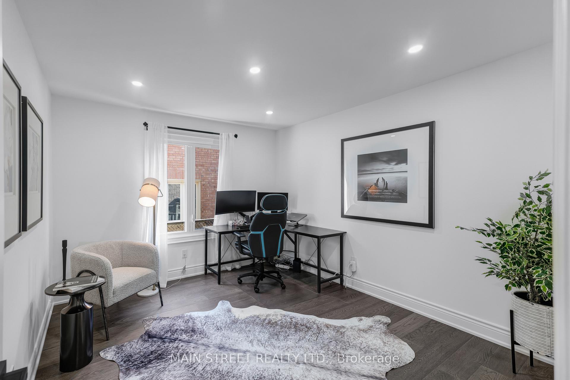 Photo 17 of 36 Nelson Circle, Newmarket, Armitage — HOMEH