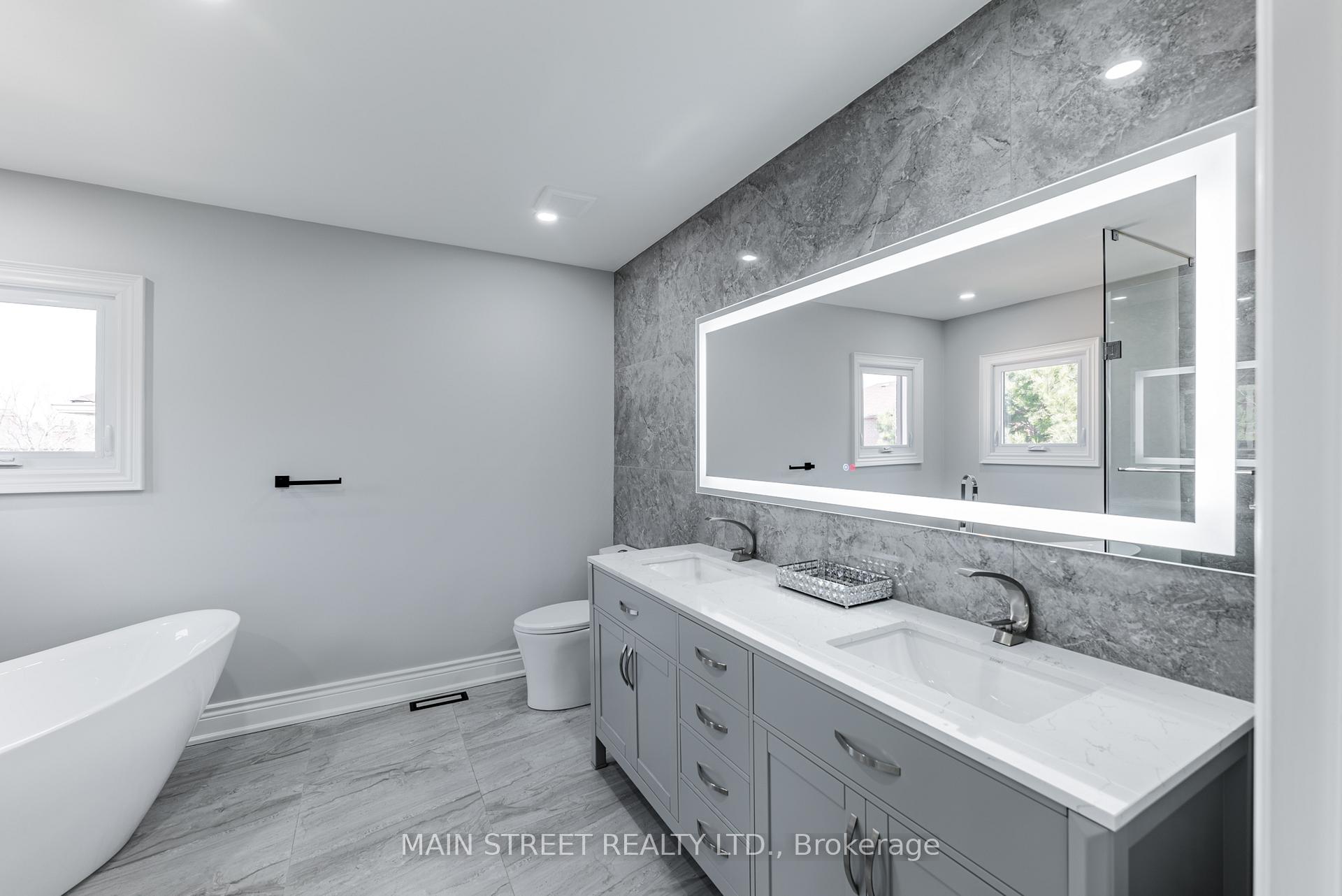 Photo 24 of 36 Nelson Circle, Newmarket, Armitage — HOMEH